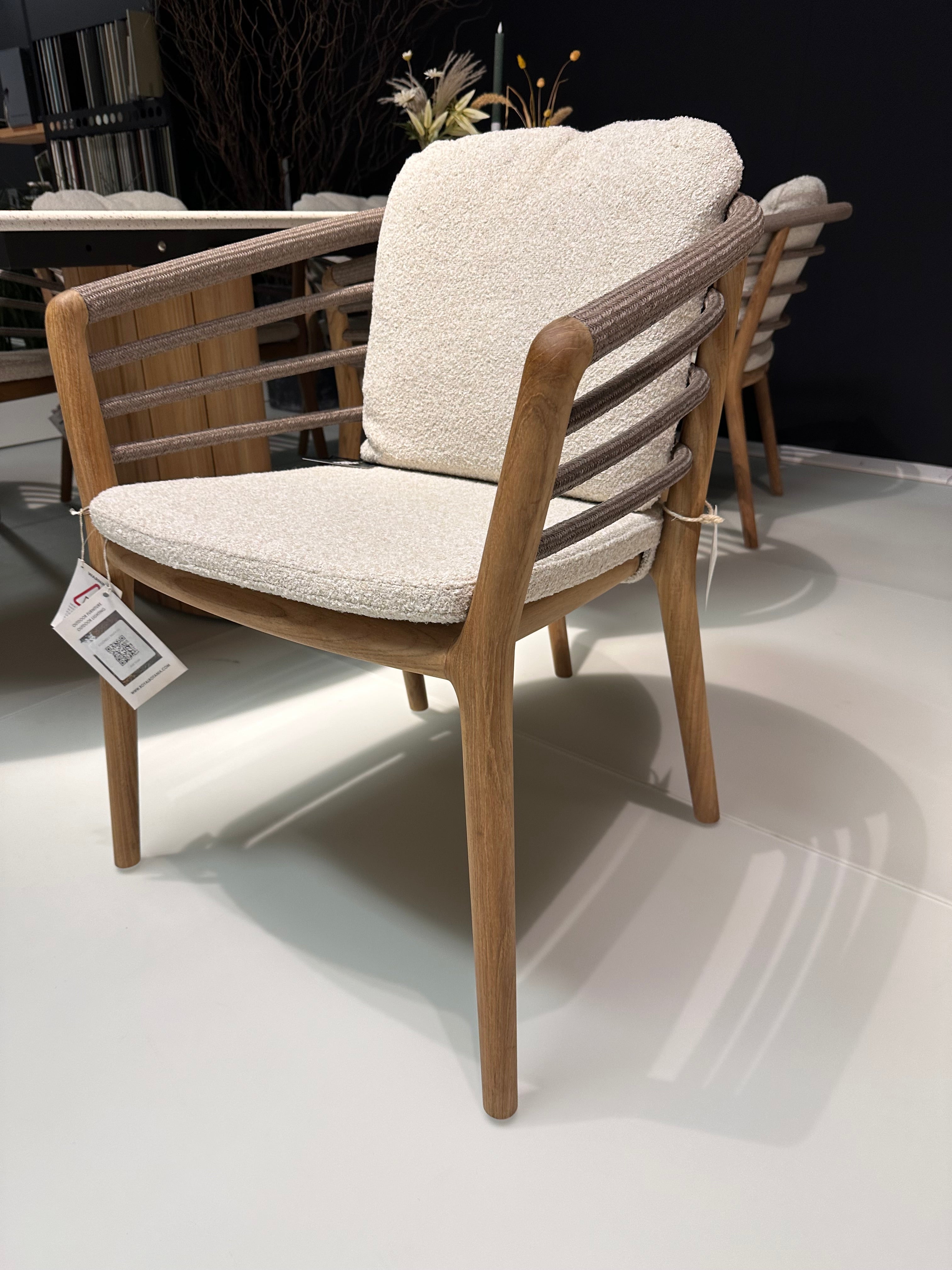 Royal Botania, Regaliz - Archy diningset showroomaanbieding