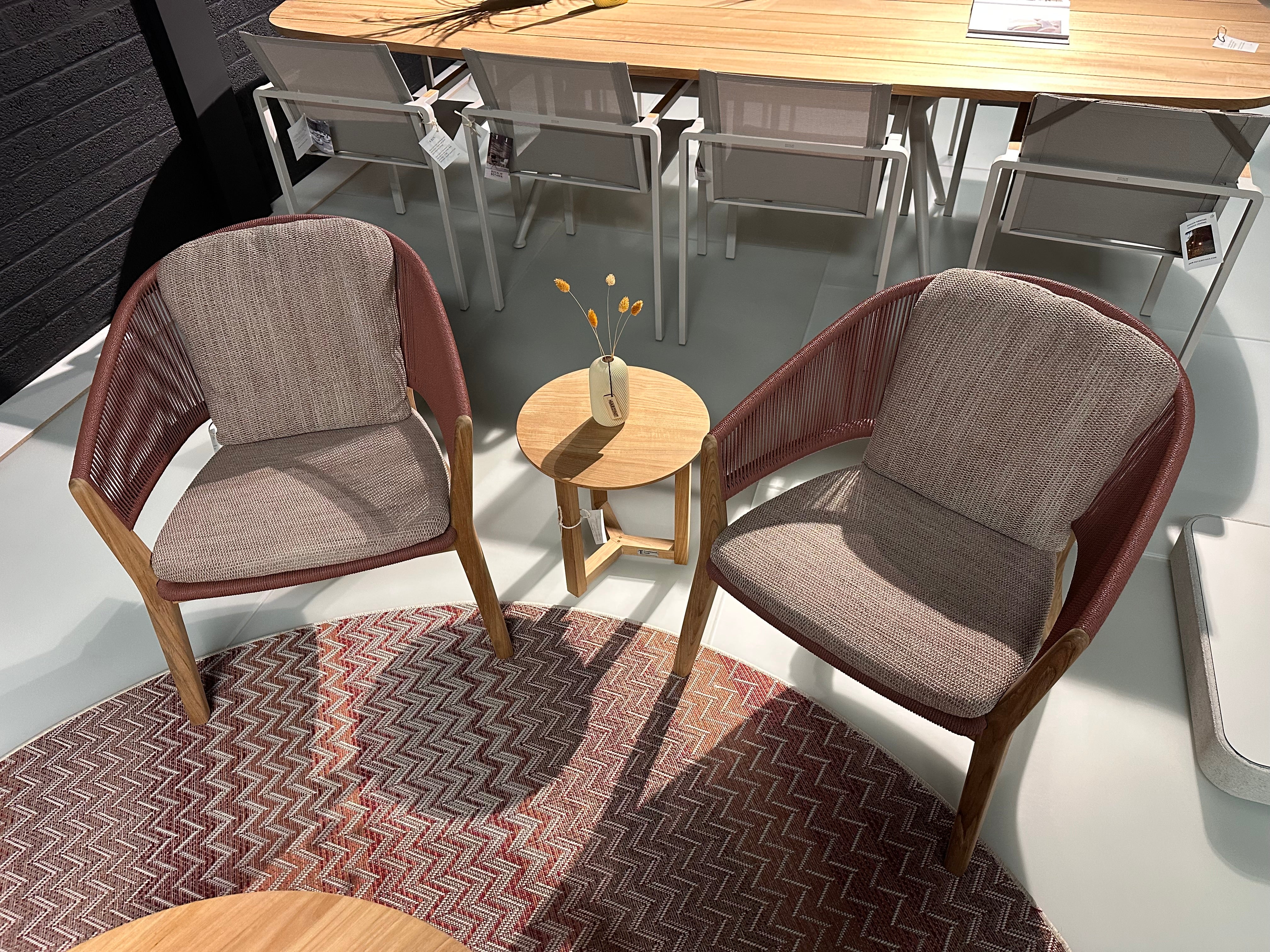 Royal Botania, Cares loungeset showroomaanbieding