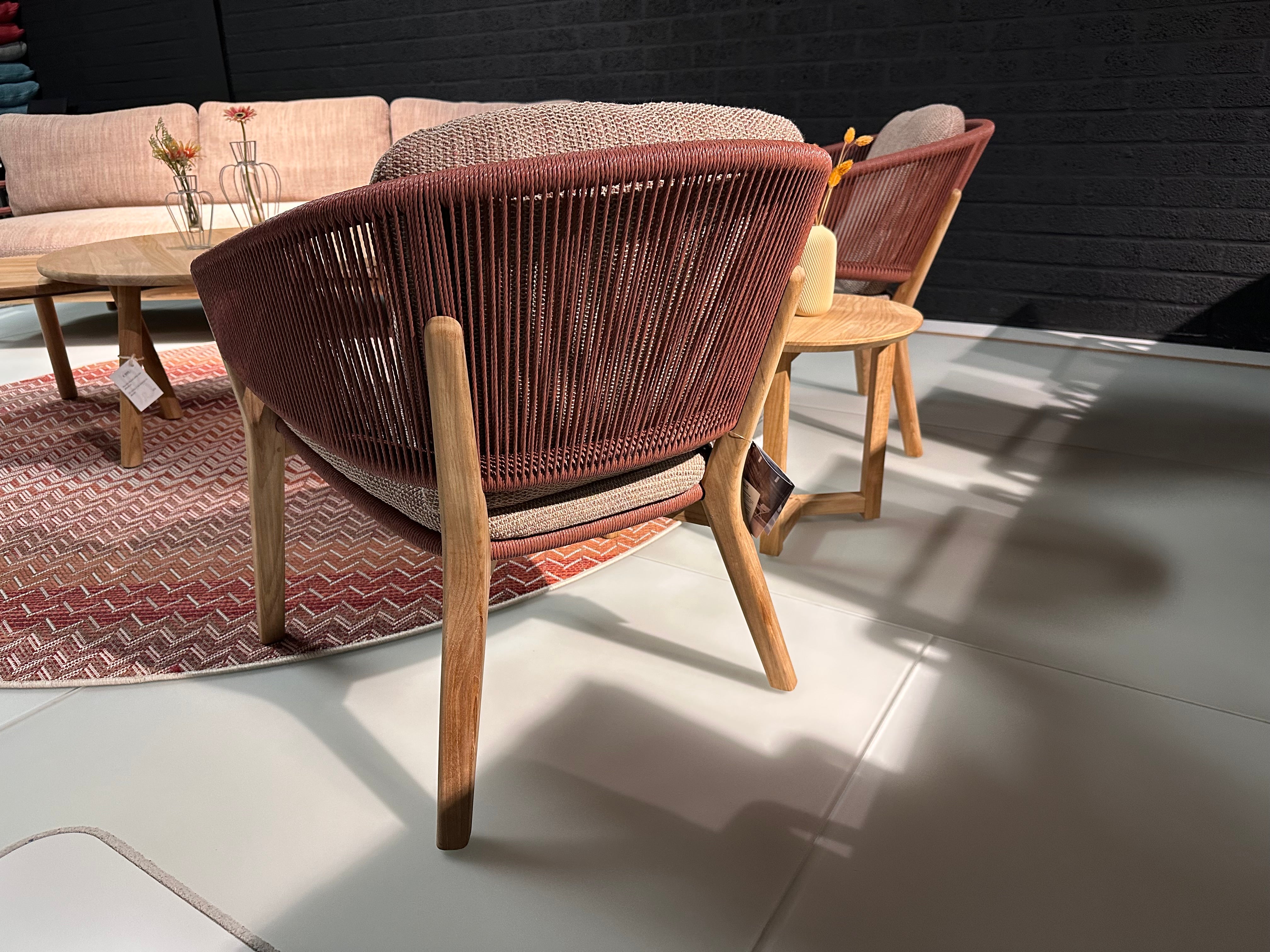 Royal Botania, Cares loungeset showroomaanbieding