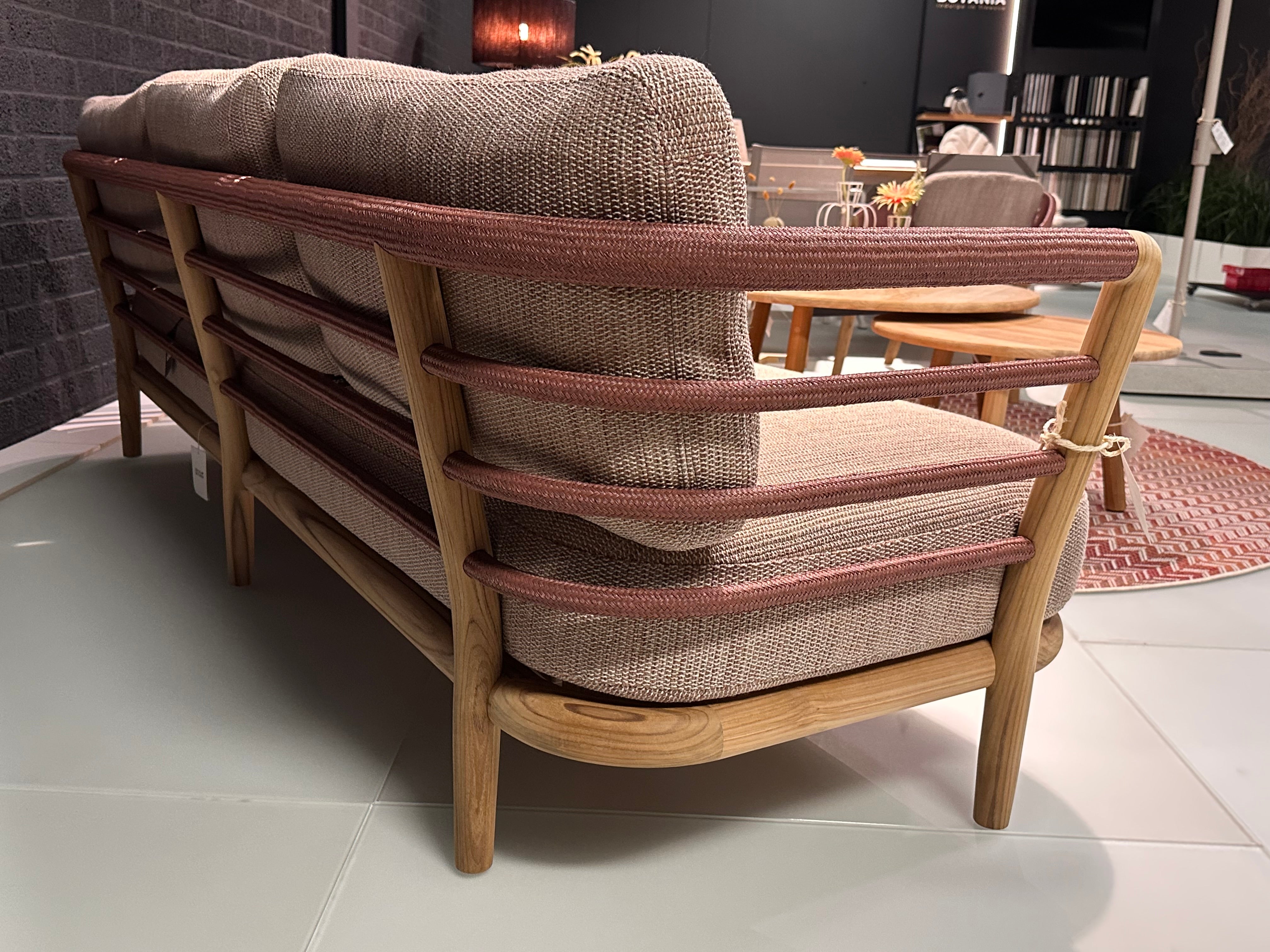 Royal Botania, Archy loungeset showroomaanbieding