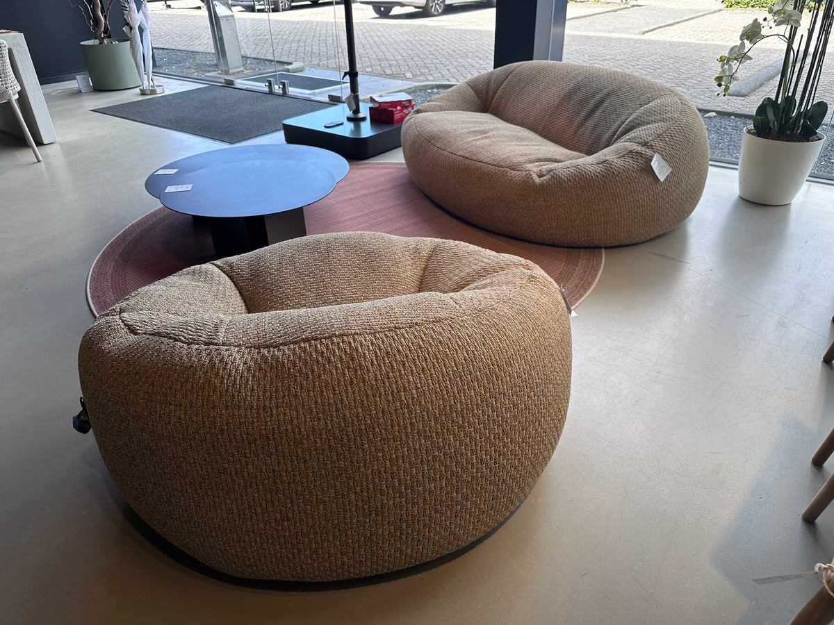 Roolf, Dolly loungeset showroomaanbieding