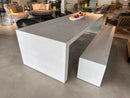Net-echt, Brutus diningset showroomaanbieding