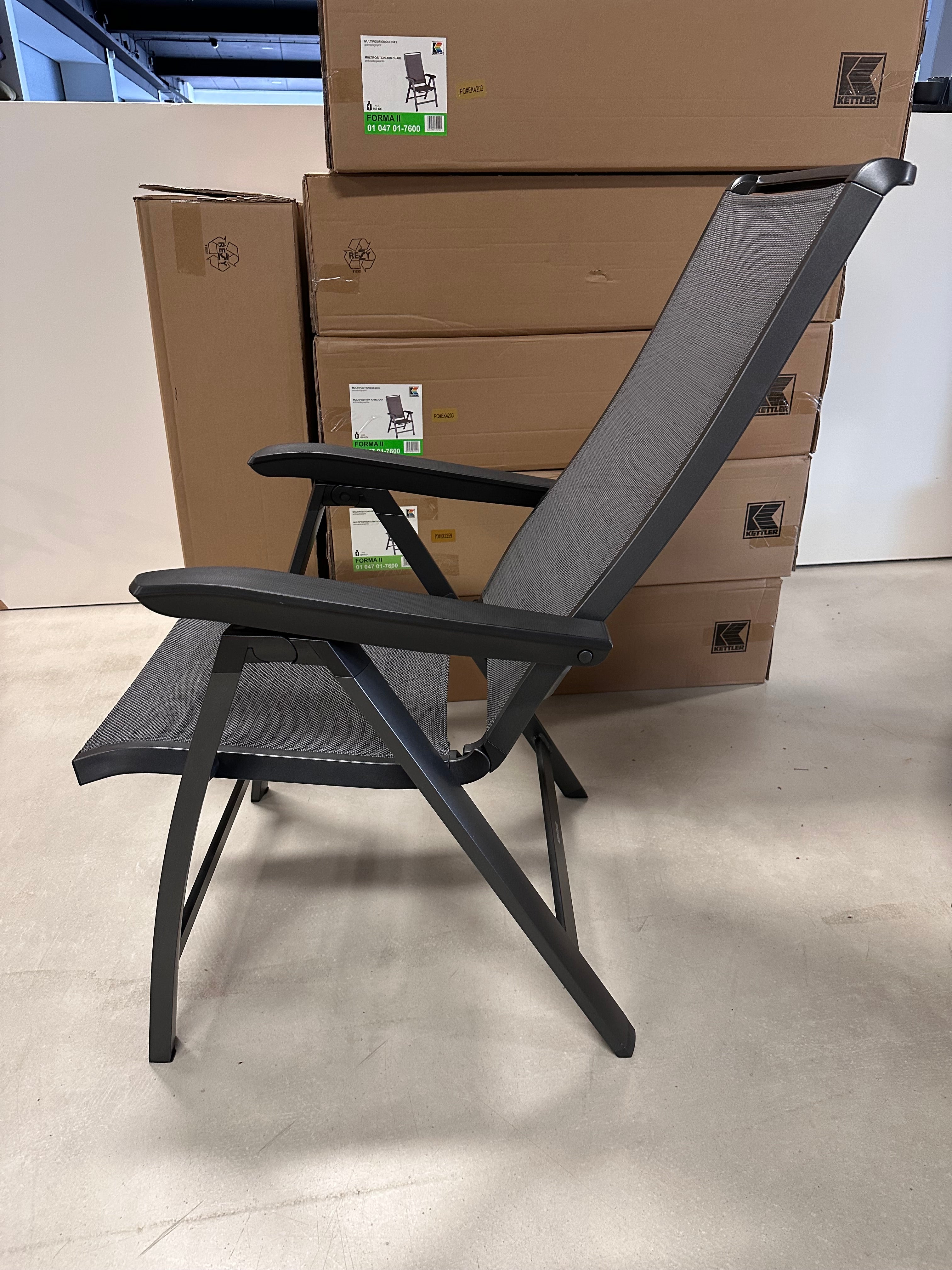 Kettler, Forma II dining chairs showroomaanbieding