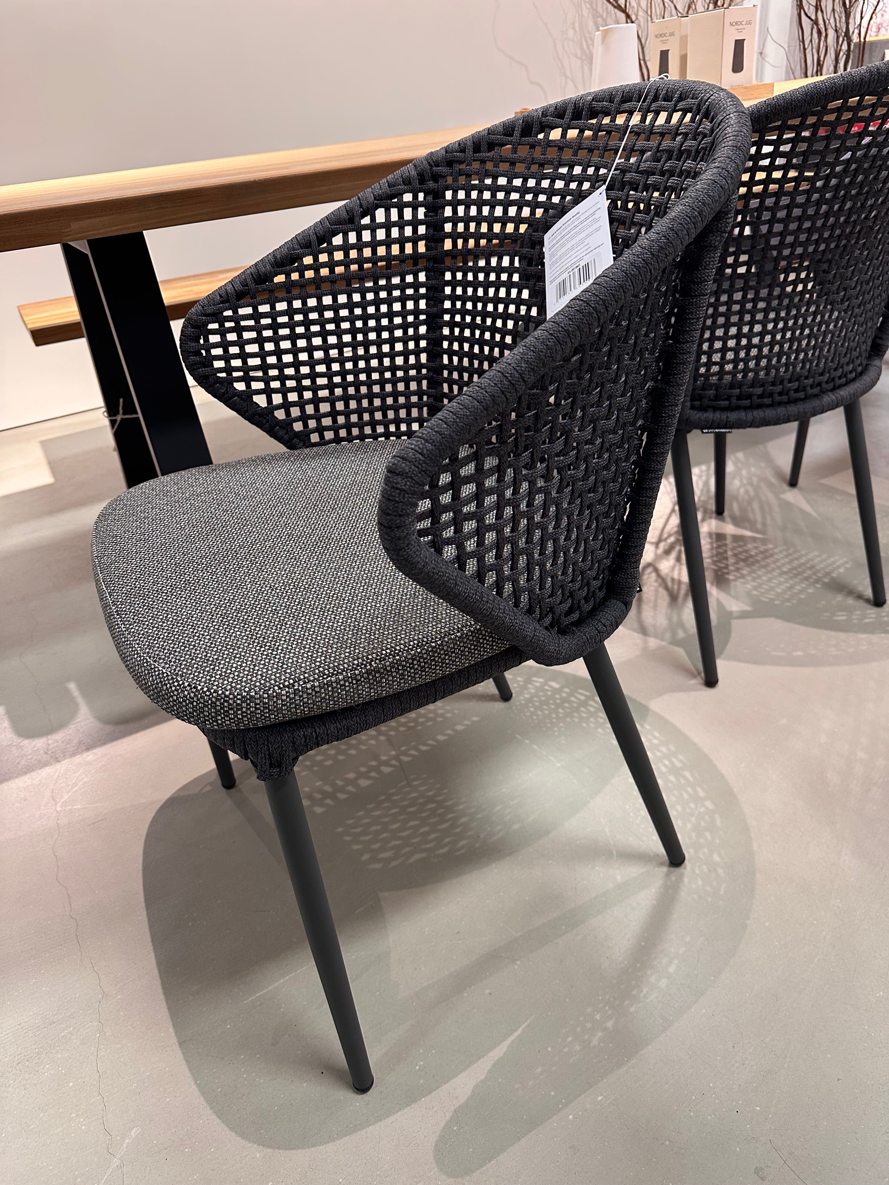 Vincent Sheppard, Matteo - Jati&Kebon, Nicola diningset showroomaanbieding