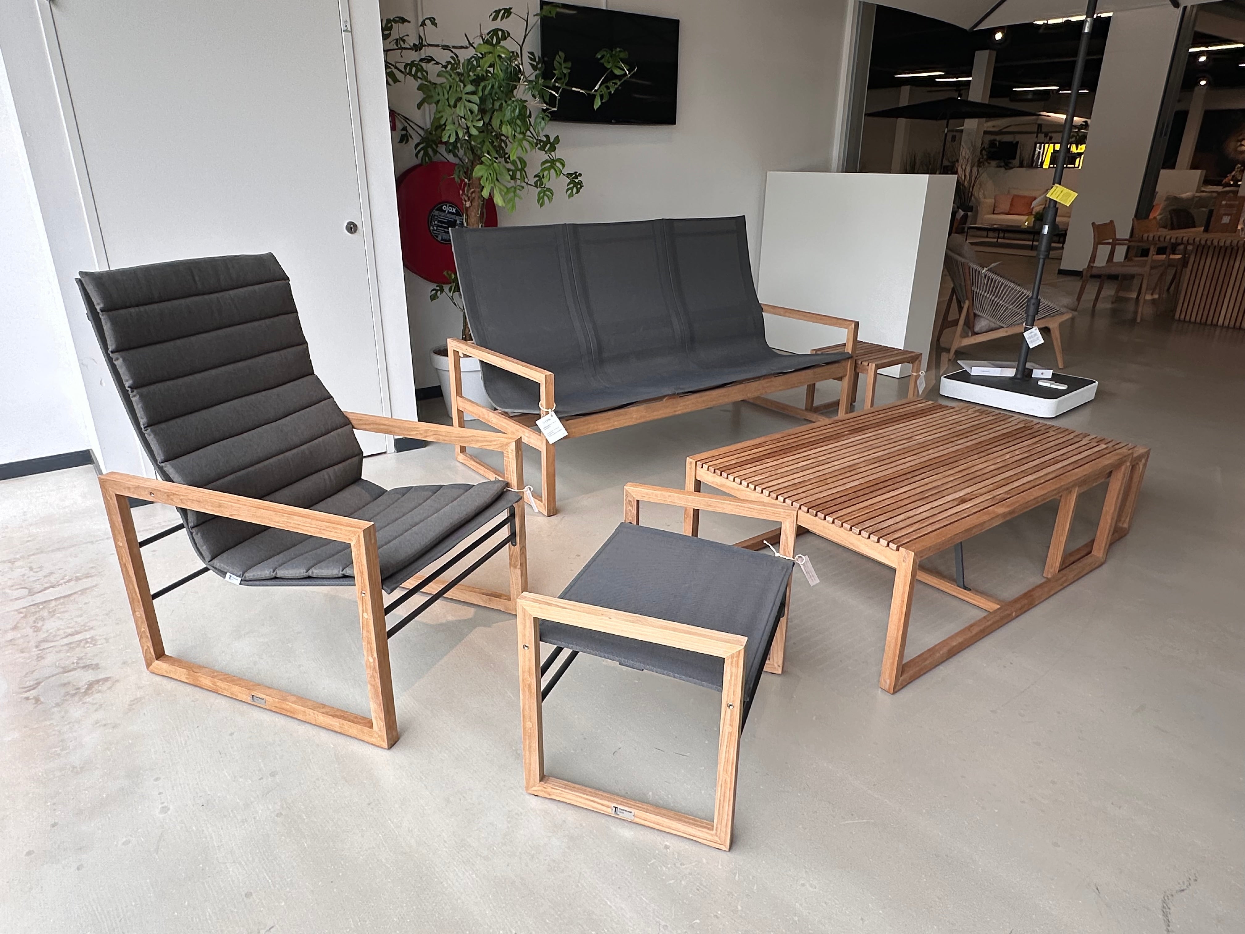 Traditional Teak, Sofia loungeset showroom aanbieding