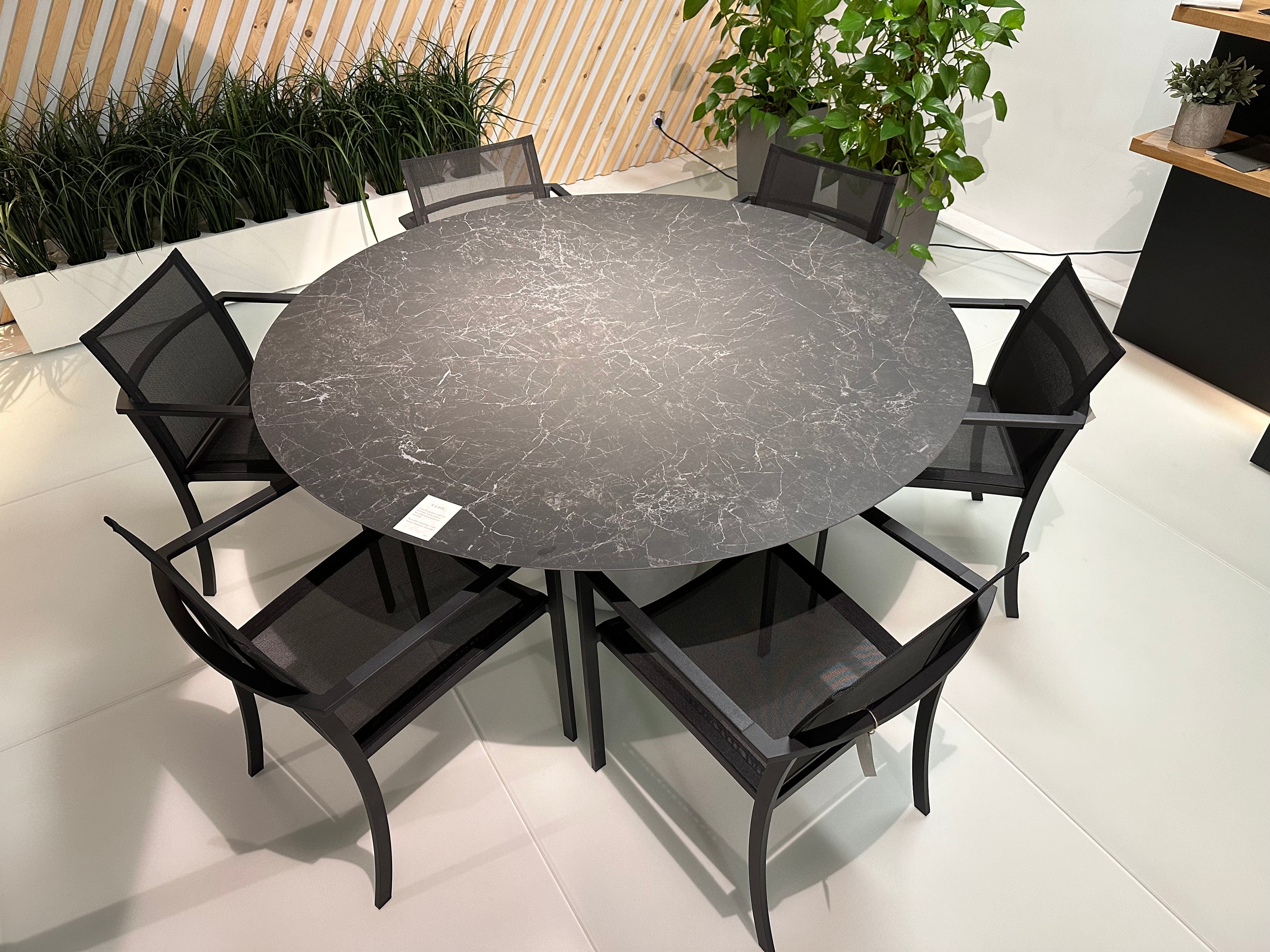 Royal Botania Royal Botania, Conix - o-zon diningset showroomaanbieding
