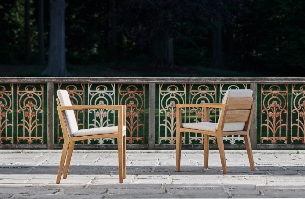 Royal Botania Stoel Royal Botania Zenhit teakhouten armstoel.