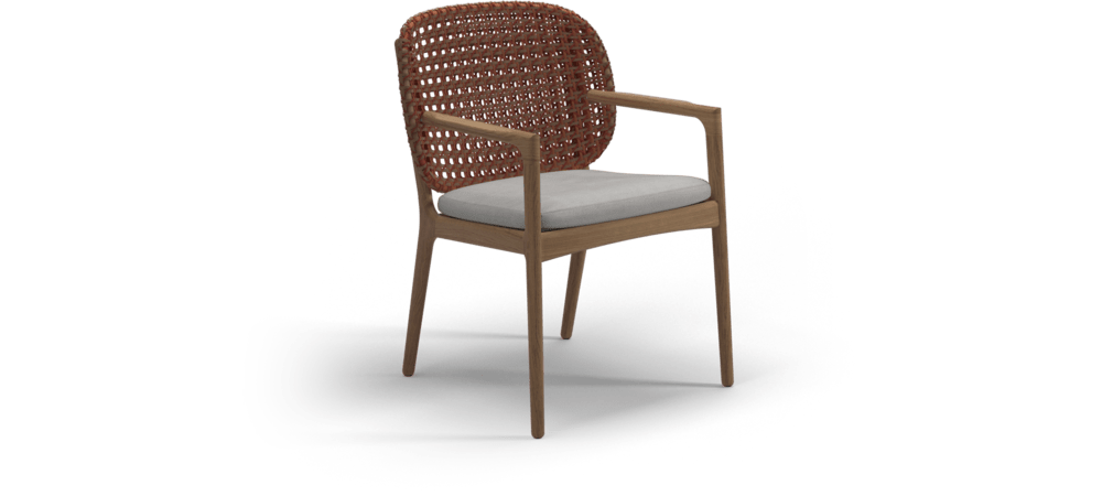 Gloster Stoel Gloster Kay dining chair, verkrijgbaar in 3 verschillende soorten stofferingen en een hele range aan kleuren.