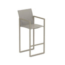 Royal Botania Barstoel Sand gepoedercoat R / Pearl Grey / kussen categorie A Royal Botania Ninix barstoel, met batyline zitting en rugleuning. Meerdere kleuren mogelijk.