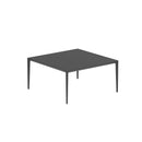 Royal Botania Tafel Gepoedercoat aluminium Antraciet / Zwart Royal Botania U-nite Tafel 150x150x75cm. Diverse kleuren frames en tafelbladen mogelijk.