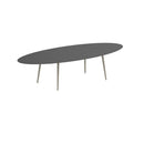 Royal Botania Tafel Royal Botania Styletto tafel 320x140 cm. Verkrijgbaar in 35cm, 50cm, 67cm en 75cm, 92cm en 110cm hoog. Diverse kleuren frames en tafelbladen mogelijk.