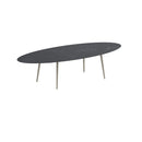 Royal Botania Tafel Royal Botania Styletto tafel 320x140 cm. Verkrijgbaar in 35cm, 50cm, 67cm en 75cm, 92cm en 110cm hoog. Diverse kleuren frames en tafelbladen mogelijk.