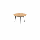 Royal Botania Tafel Royal Botania Styletto tafel ø120cm, Verkrijgbaar in 35cm, 50cm, 67cm, 75cm, 92cm en 110cm hoog. Diverse kleuren frames en tafelbladen mogelijk.