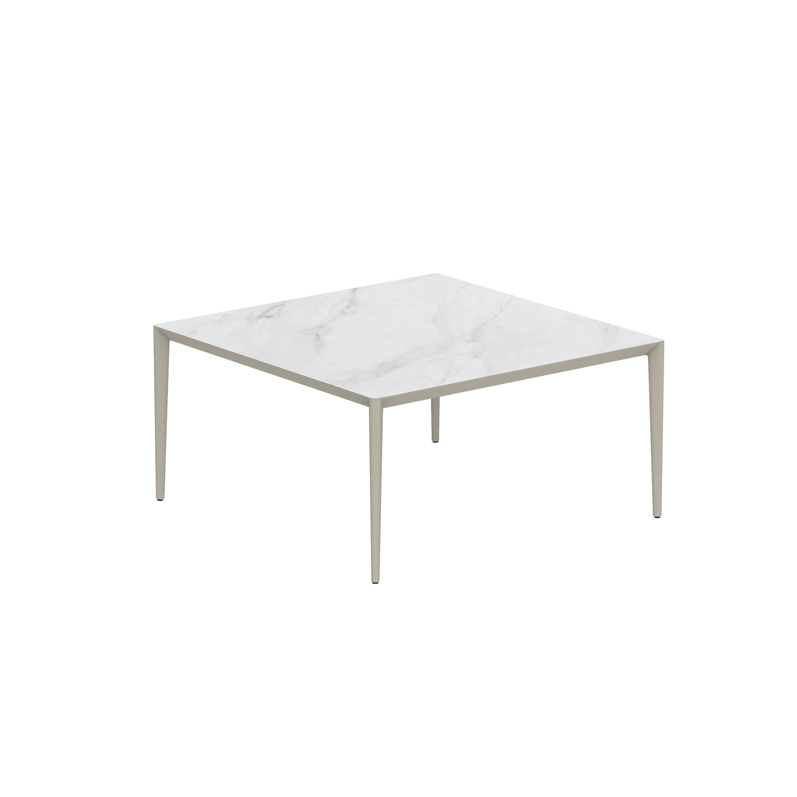 Royal Botania Tafel Royal Botania U-nite Tafel 150x150x75cm. Diverse kleuren frames en tafelbladen mogelijk.
