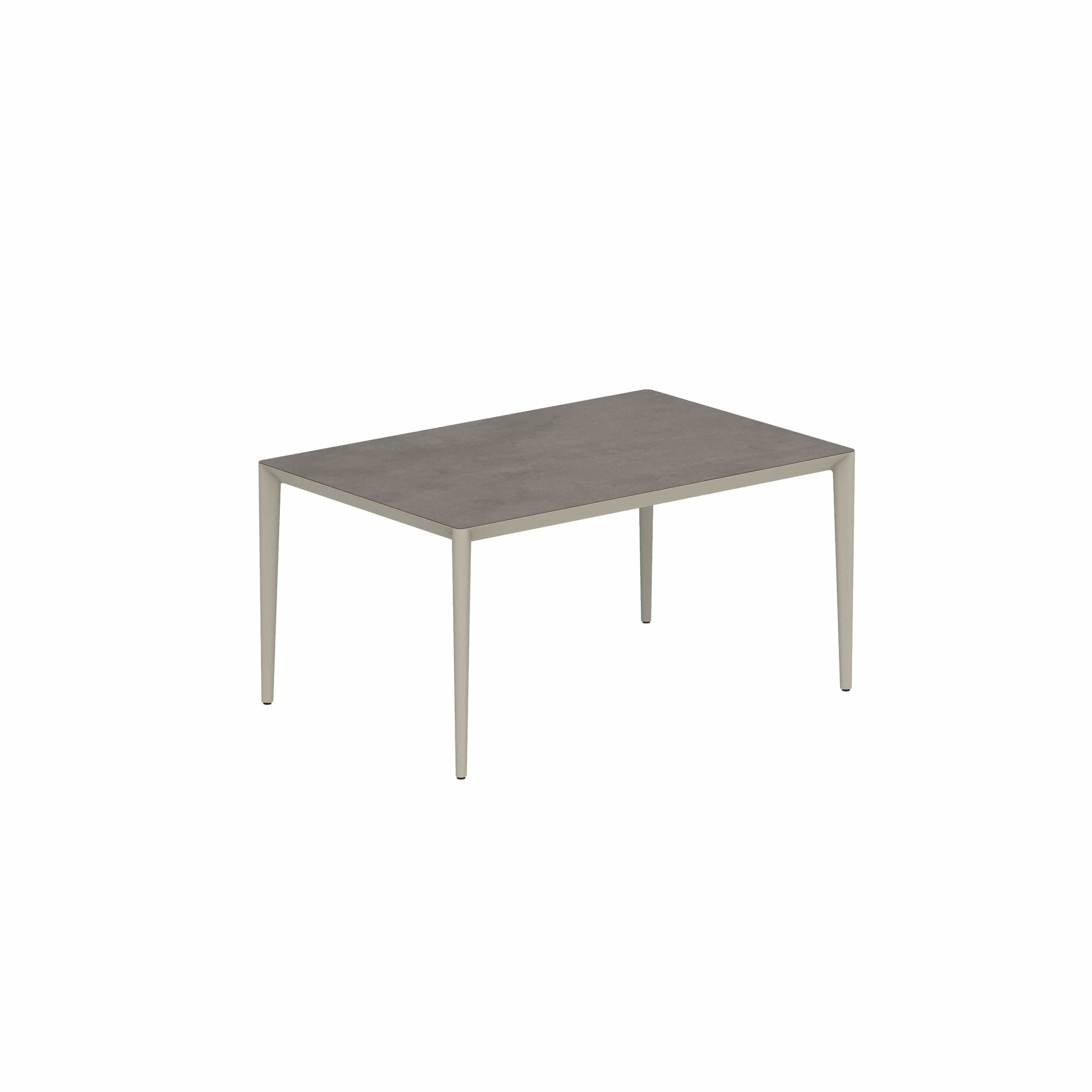 Royal Botania Tafel Royal Botania U-nite Tafel 220x100x75cm. Diverse kleuren frames en tafelbladen mogelijk.