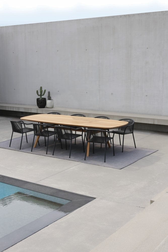 Royal Botania Tafel Royal Botania Zidiz tafel teak frame en verkrijgbaar in diverse afmetingen en met verschillende kleuren tafelbladen.