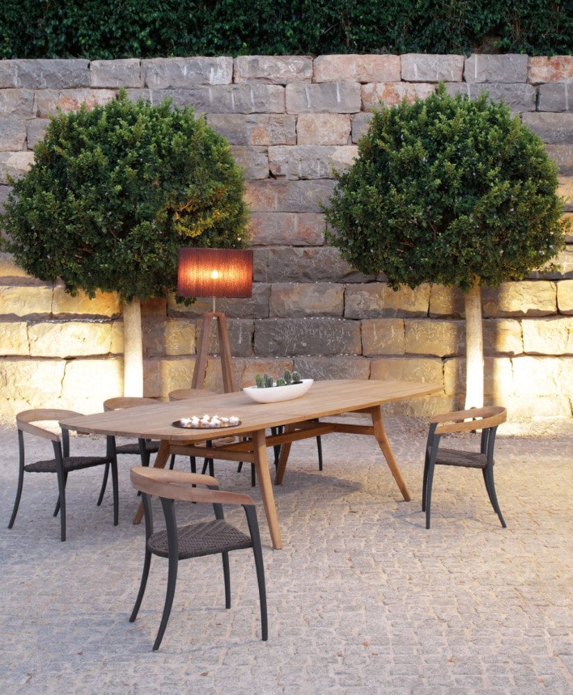 Royal Botania Tafel Royal Botania Zidiz tafel teak frame en verkrijgbaar in diverse afmetingen en met verschillende kleuren tafelbladen.