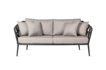 Vincent Sheppard Lounge bank Vincent Sheppard Leo 2 zits loungebank. Kussens zijn verkrijgbaar in verschillende kleuren stofferingen.