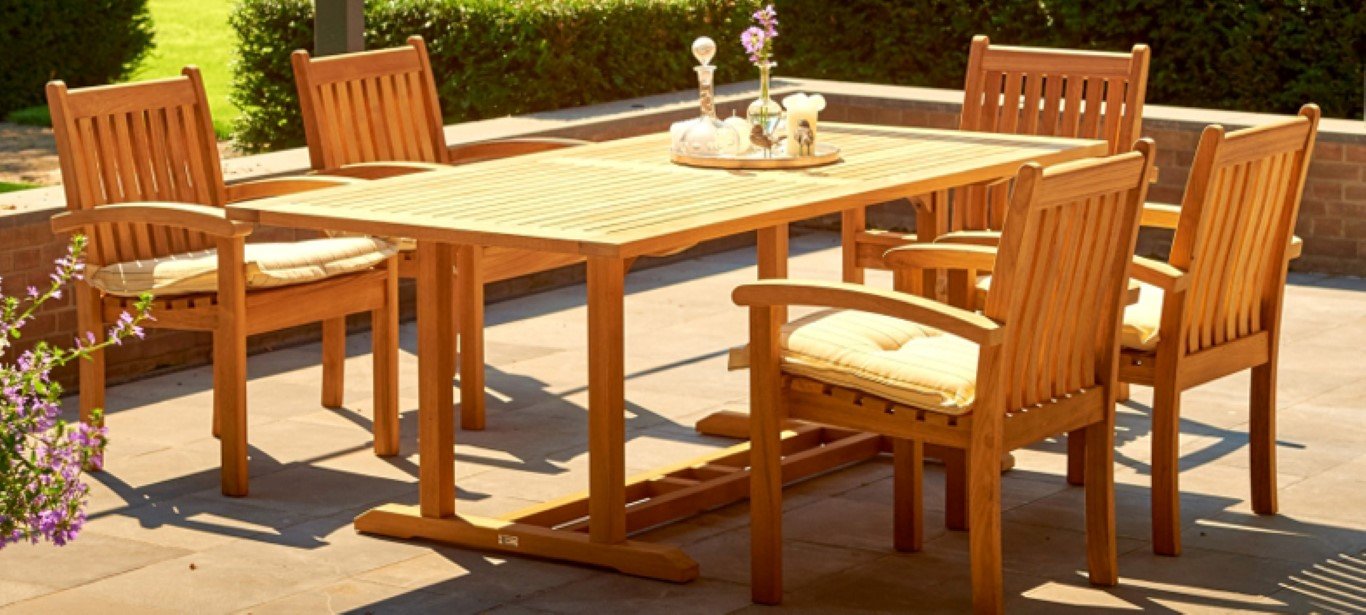 Traditional Teak Soraya