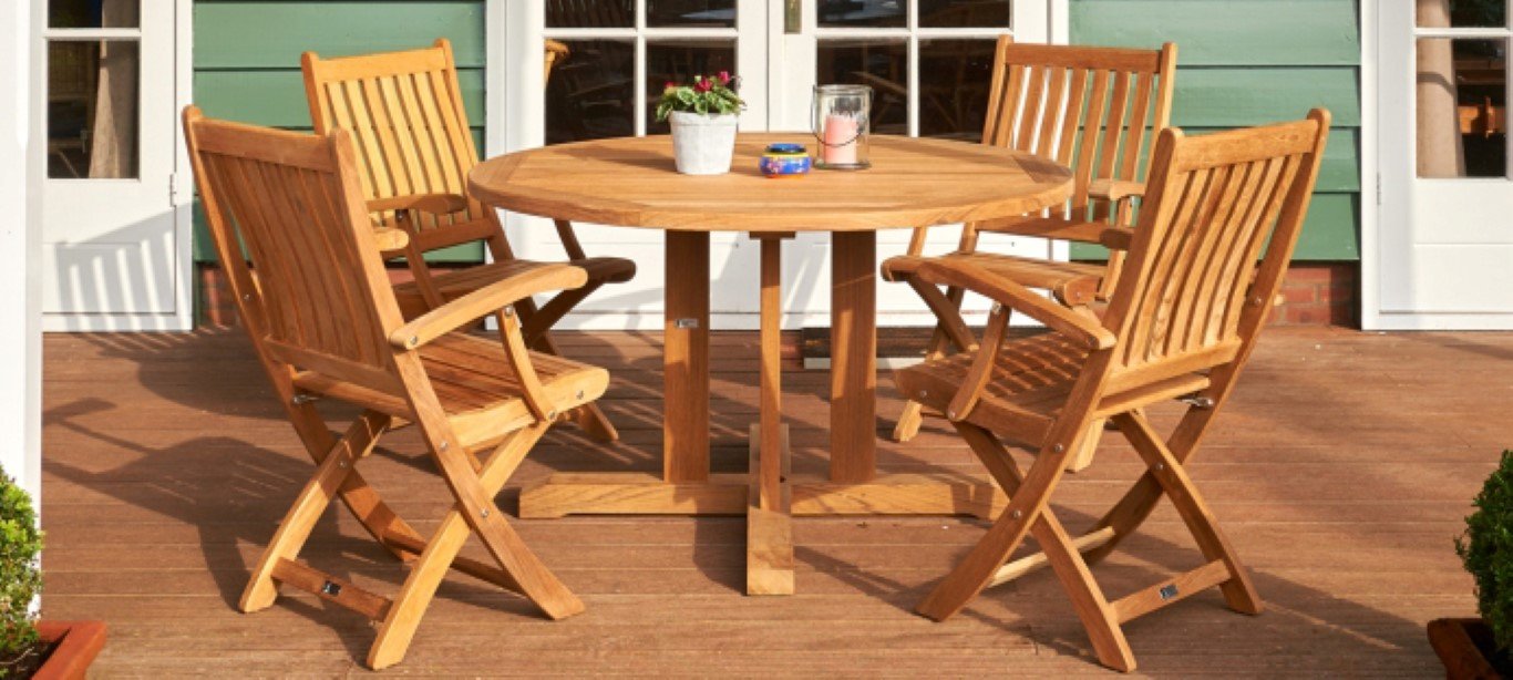 Traditional Teak William