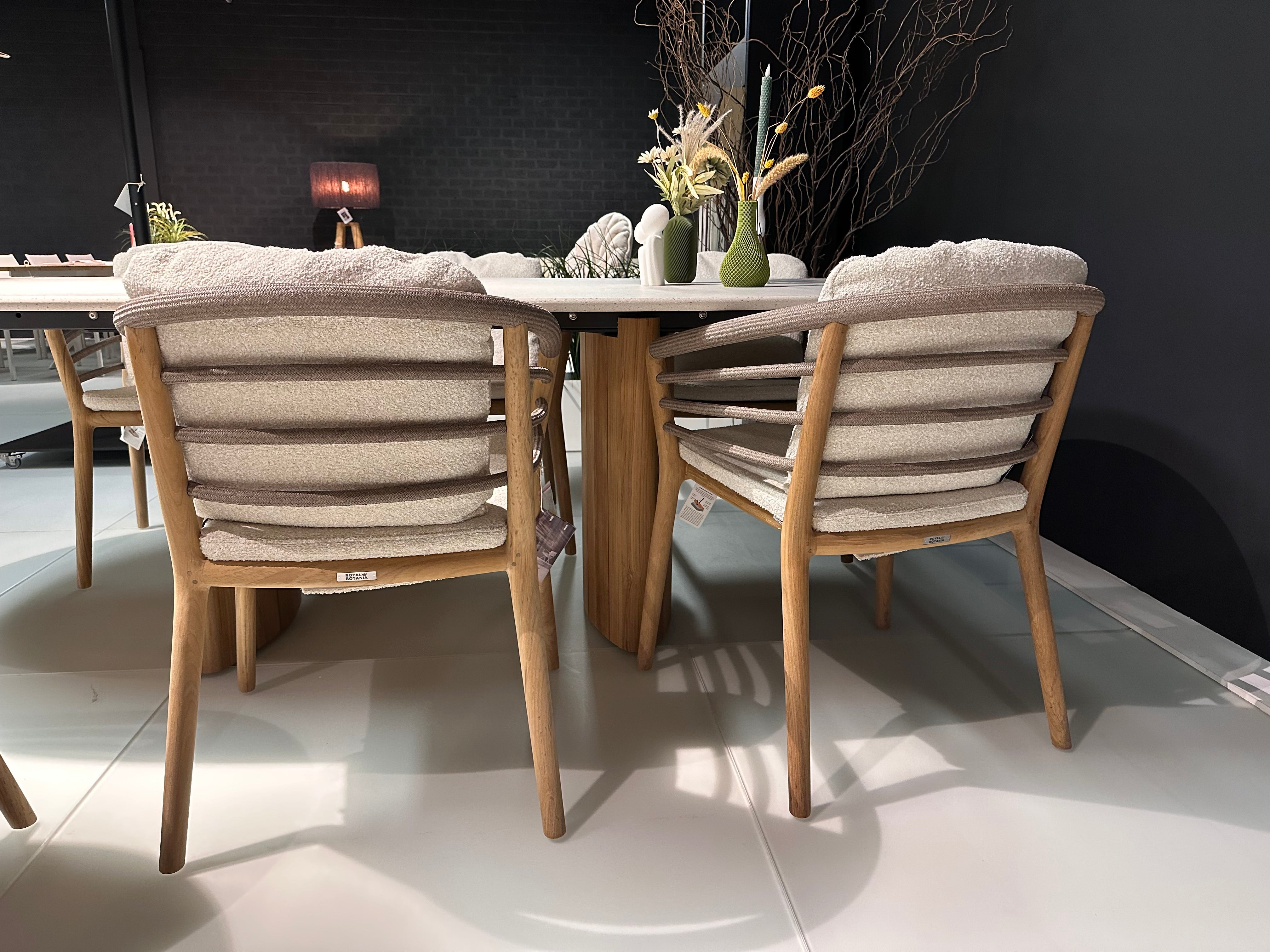 Royal Botania, Regaliz - Archy diningset showroomaanbieding