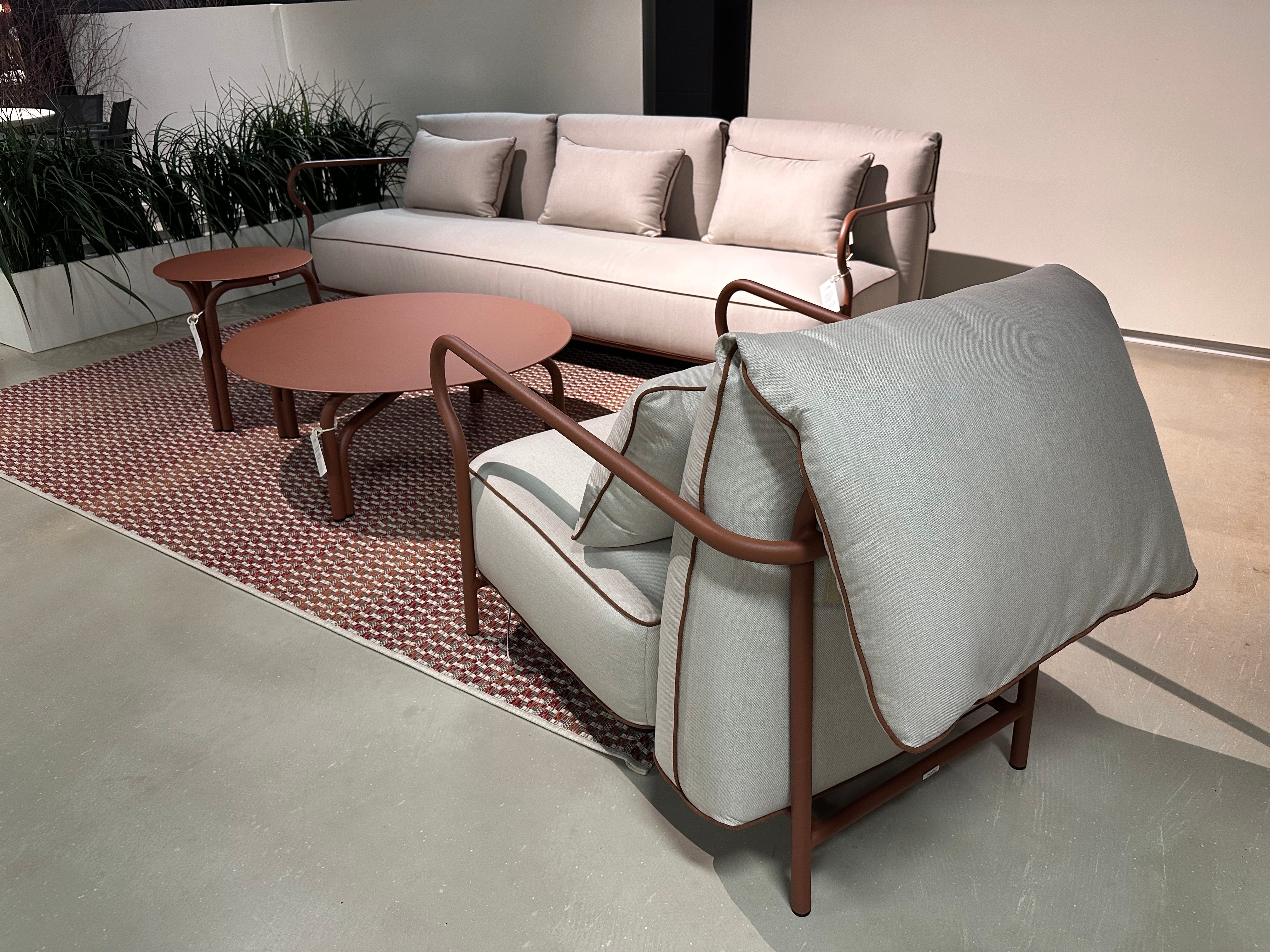 Unopiu, Salo loungeset showroomaanbieding