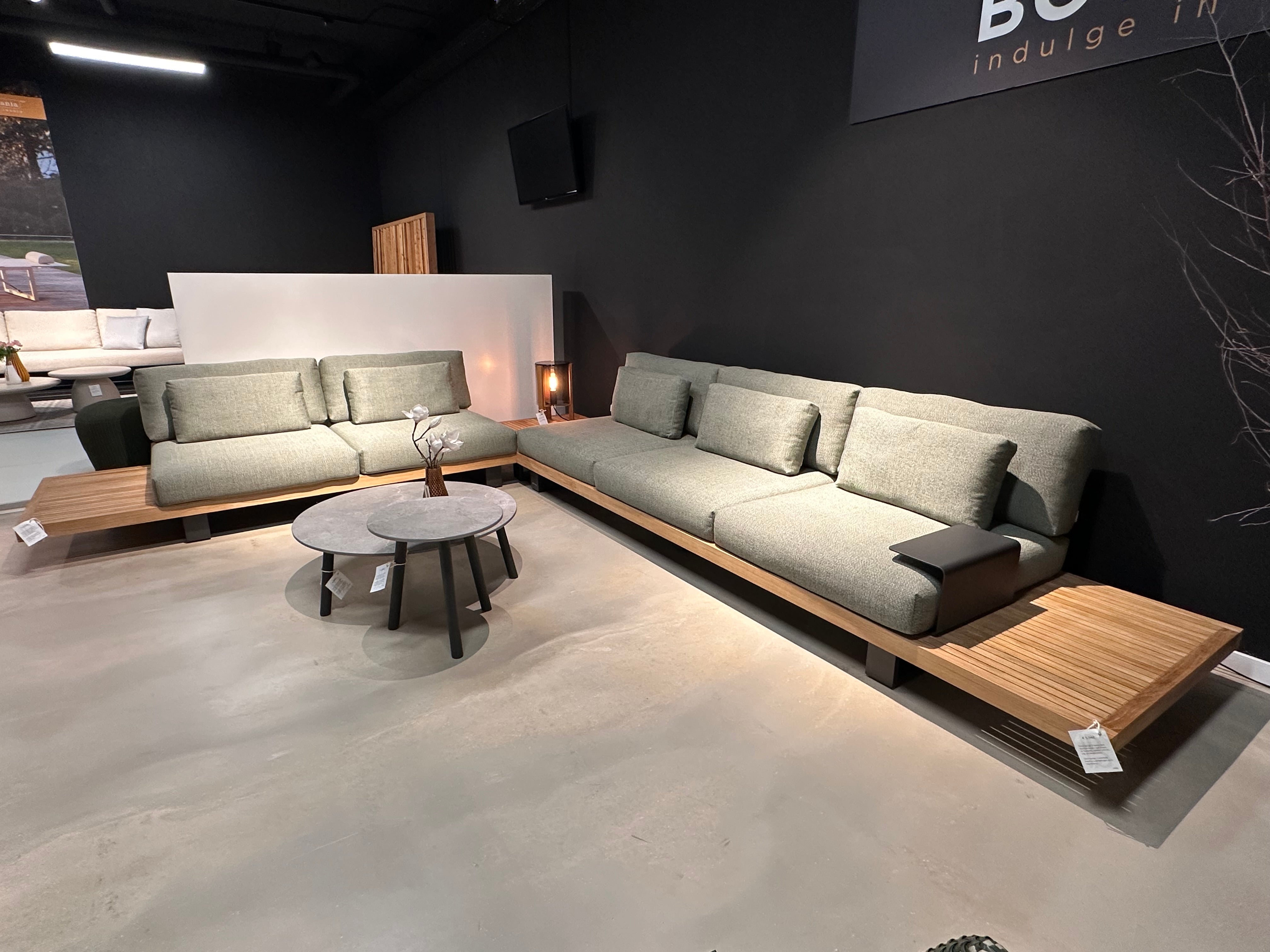 Jati & Kebon, Truro loungeset showroomaanbieding
