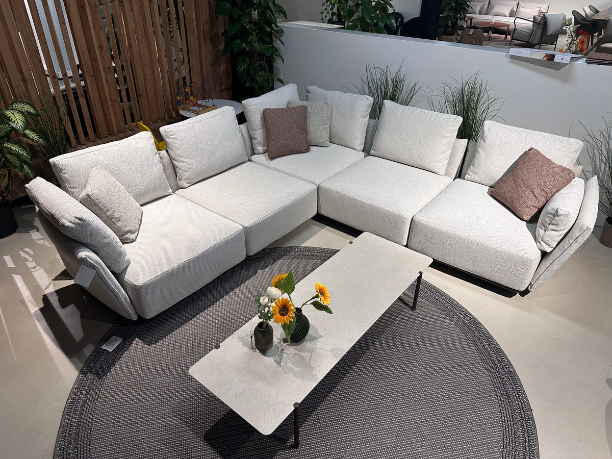 Todus, Kori loungeset showroomaanbieding