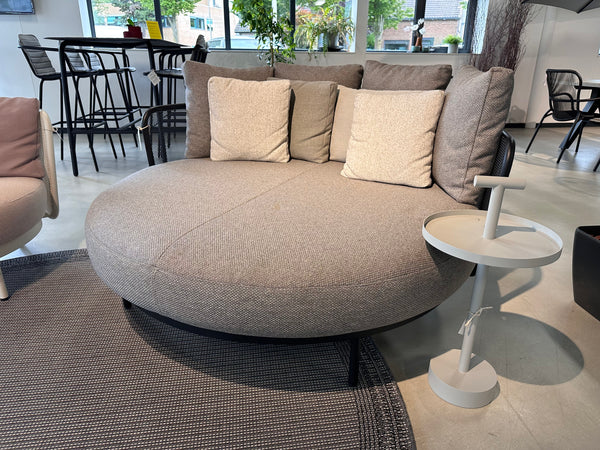 Todus, Baza daybed showroom aanbieding