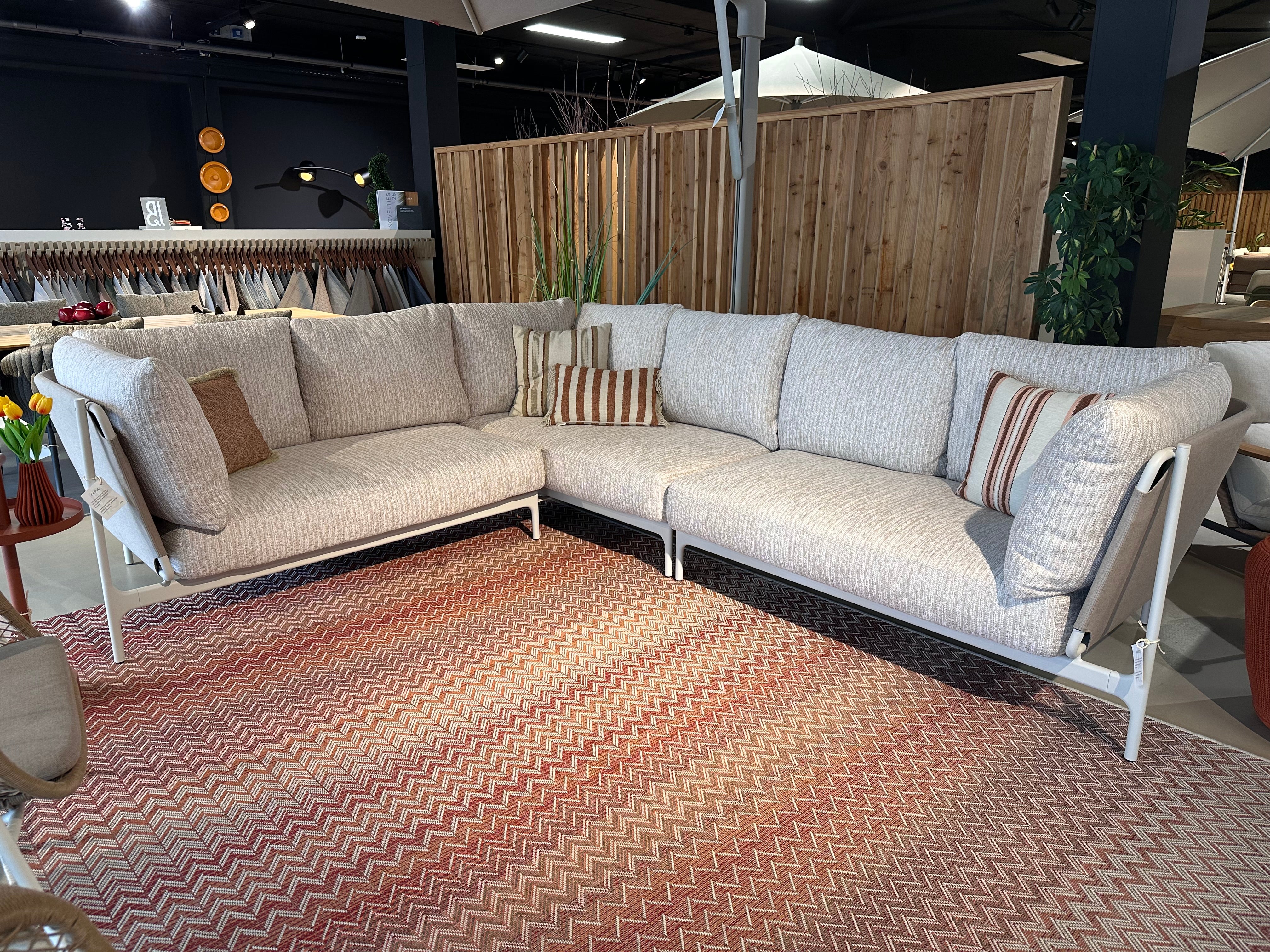 Gloster, Grand Sail loungeset showroomaanbieding