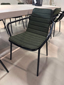Net-echt, Brutus diningset showroomaanbieding