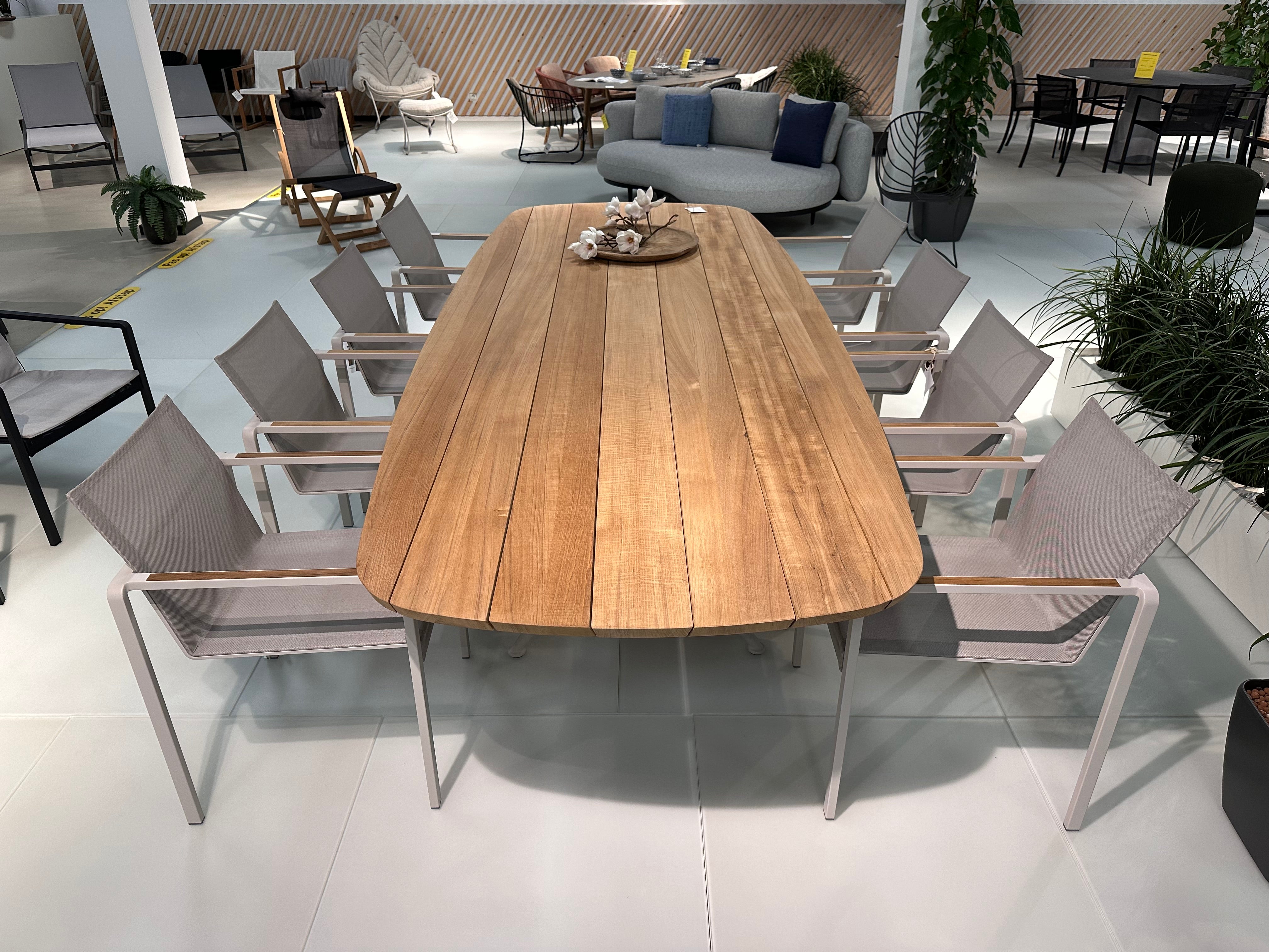 Royal Botania, Exes - Alura diningset showroomaanbieding