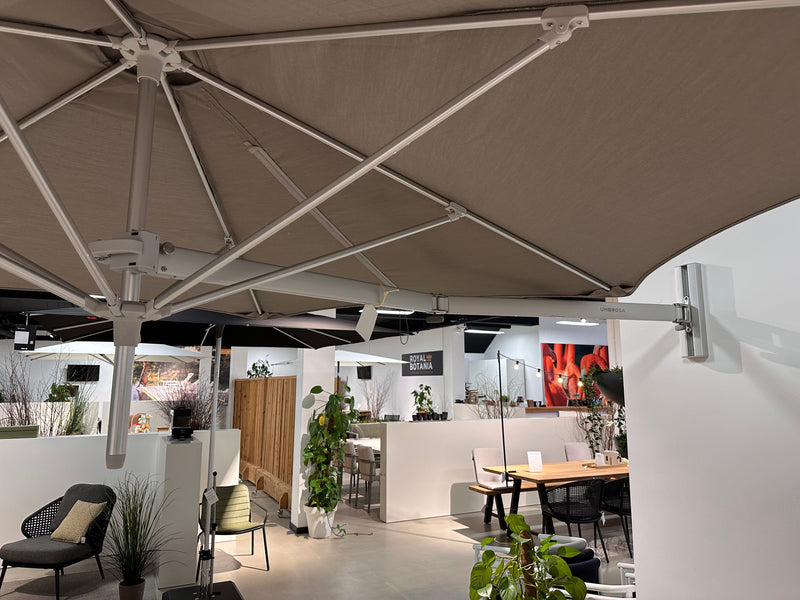 Umbrosa, Paraflex muurparasol set ø300cm showroommodel aanbieding
