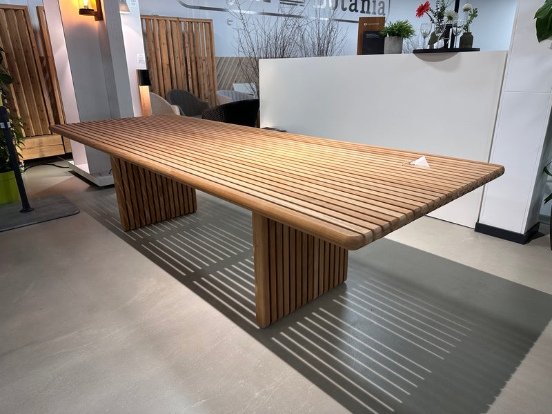 Gloster, Deck diningset showroomaanbieding