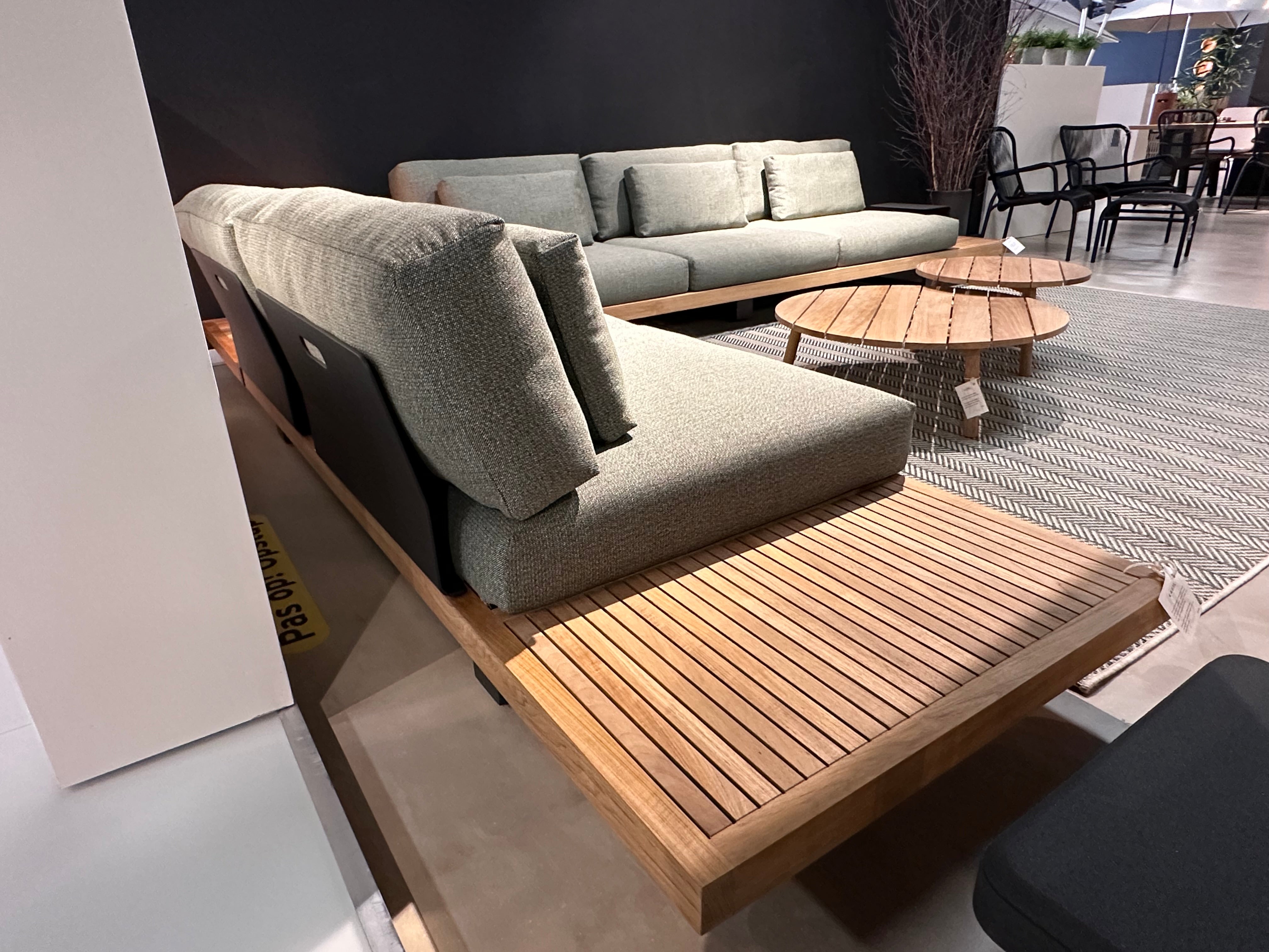 Jati & Kebon, Truro loungeset showroomaanbieding