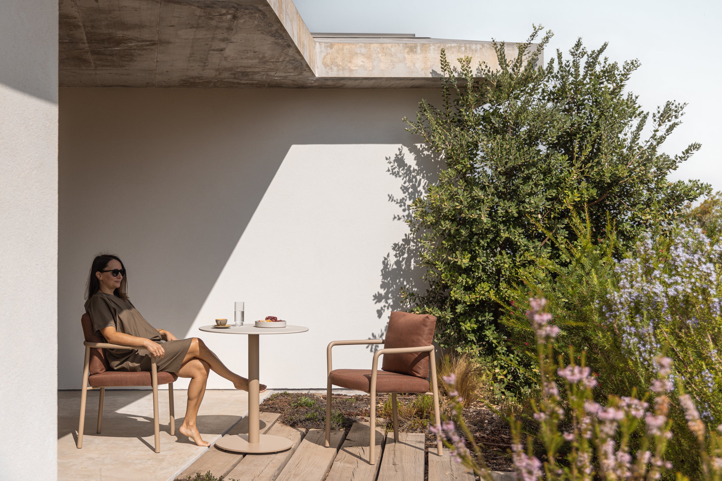 Todus Kori dining armstoel. Meerdere kleuren mogelijk.