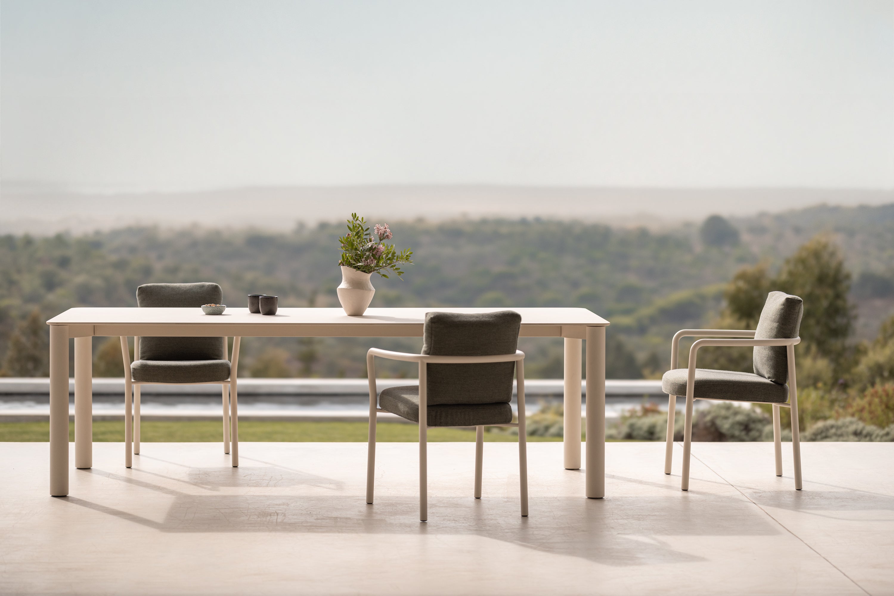 Todus Kori classic eettafel.  Meerdere kleuren/afmetingen mogelijk.