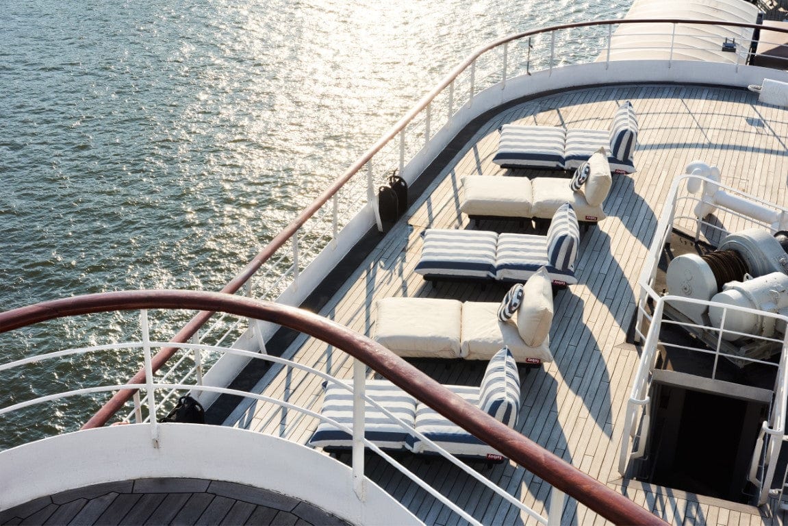 Fatboy Lounge Fatboy Paletti Modulair Lounge Corner Seat. Verkrijgbaar in de kleur Mist, Sahara, Thunder Grey, Rock Grey en Storm Blue