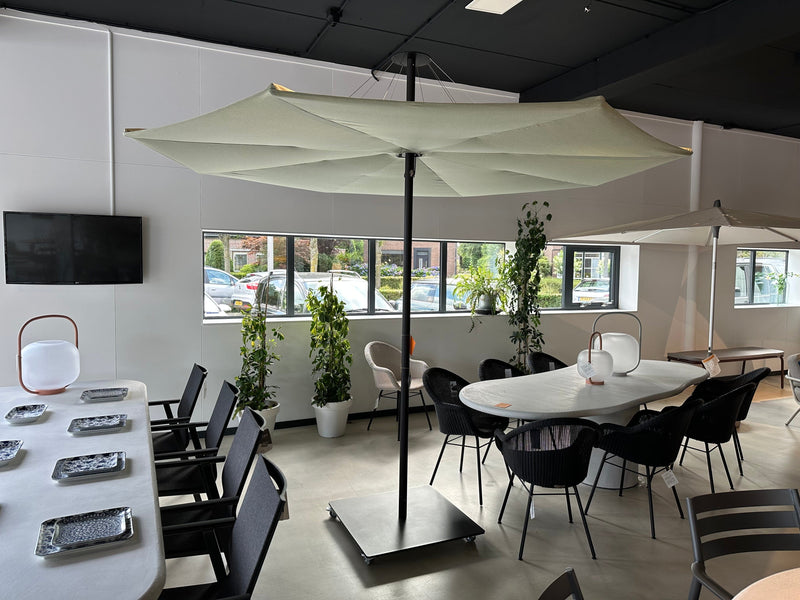 Umbrosa Umbrosa, Infina parasol ø300cm showroommodel aanbieding