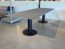 Todus, Branta dining table showroomaanbieding