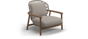 Gloster Lounge stoel Gloster Fern low back lounge chair, verkrijgbaar in 3 verschillende soorten stofferingen en een hele range aan kleuren.
