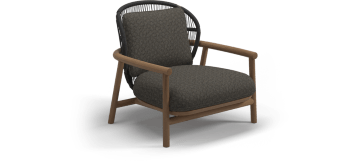 Gloster Lounge stoel Gloster Fern low back lounge chair, verkrijgbaar in 3 verschillende soorten stofferingen en een hele range aan kleuren.