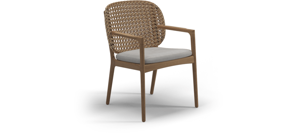 Gloster Stoel Gloster Kay dining chair, verkrijgbaar in 3 verschillende soorten stofferingen en een hele range aan kleuren.