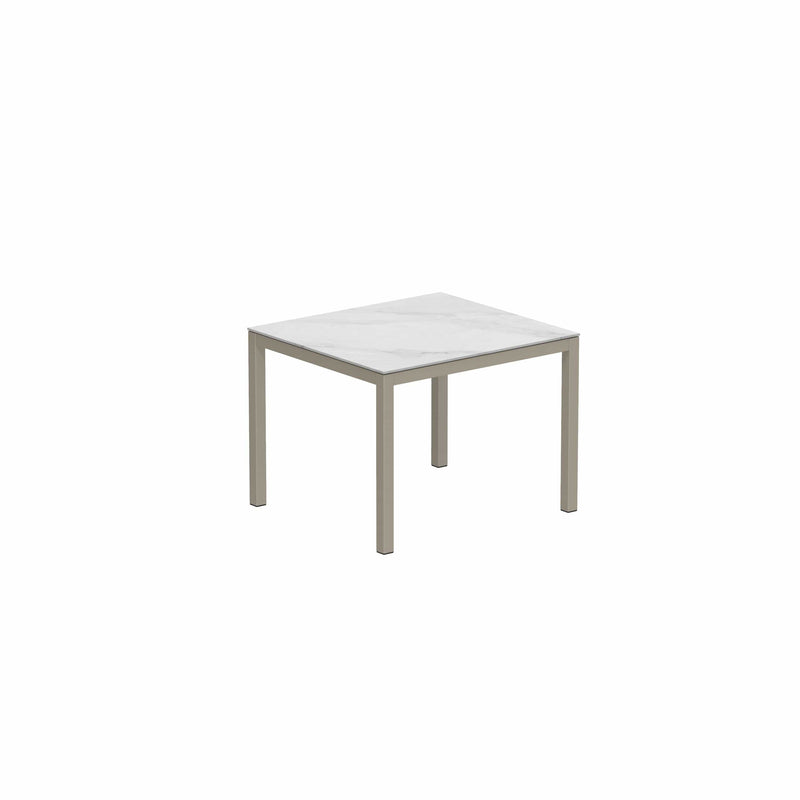 Royal Botania Tafel Geborsteld RVS / Ceramic Bianco Stattuario Royal Botania Taboela Tafel 100x90x75. Diverse kleuren frame's en tafelbladen mogelijk