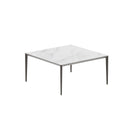 Royal Botania Tafel Gepoedercoat aluminium Brons / Bianco Statuario Royal Botania U-nite Tafel  150x150x75cm. Diverse kleuren frames en tafelbladen mogelijk.