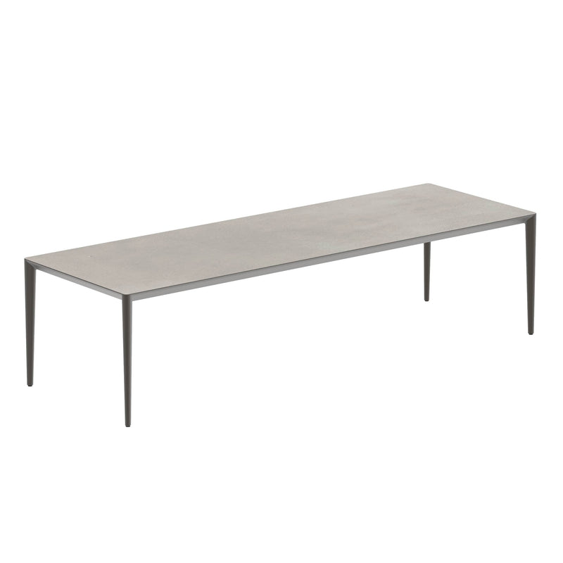 Royal Botania Tafel Gepoedercoat aluminium Brons / Cemento Luminoso Royal Botania U-nite Tafel 300x100x75cm. Diverse kleuren frames en tafelbladen mogelijk.