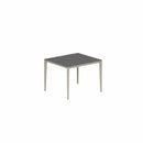 Royal Botania Tafel Gepoedercoat aluminium Pebble / Zwart Royal Botania U-nite Tafel 100x90x75cm. Diverse kleuren frames en tafelbladen mogelijk.