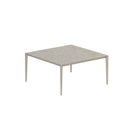 Royal Botania Tafel Gepoedercoat aluminium Sand / Ceppo Dolomitico Royal Botania U-nite Tafel  150x150x75cm. Diverse kleuren frames en tafelbladen mogelijk.