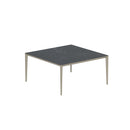 Royal Botania Tafel Gepoedercoat aluminium Sand / Nero Marquina Royal Botania U-nite Tafel  150x150x75cm. Diverse kleuren frames en tafelbladen mogelijk.