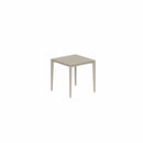 Royal Botania Tafel Gepoedercoat aluminium Sand / Pearl Grey Royal Botania U-nite Tafel 100x90x75cm. Diverse kleuren frames en tafelbladen mogelijk.